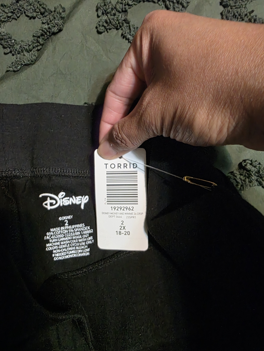 Torrid Minnie Mouse Crop Leggings